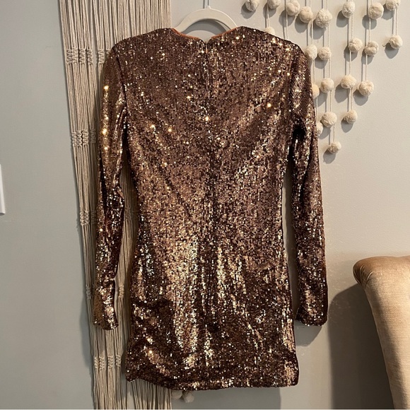 REVOLVE Dresses Nwt Ale By Alessandra X Revolve Julinha Sequin Mini